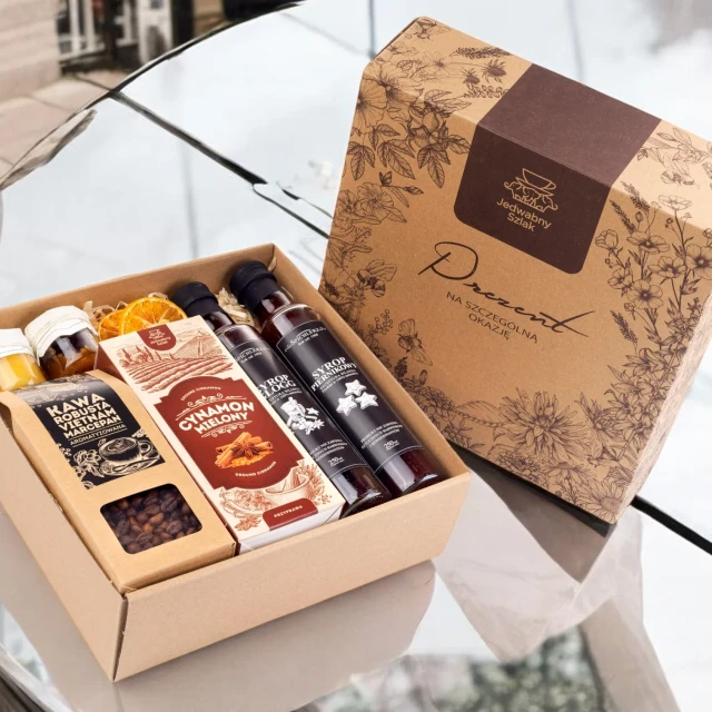 Luksusowy ZESTAW kawa MIÓD cynamon PREZENT firmowy na urodziny kosz box