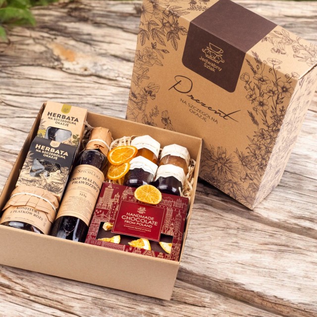 Elegancki ZESTAW kosz prezentowy CZEKOLADA herbata prezent na URODZINY box